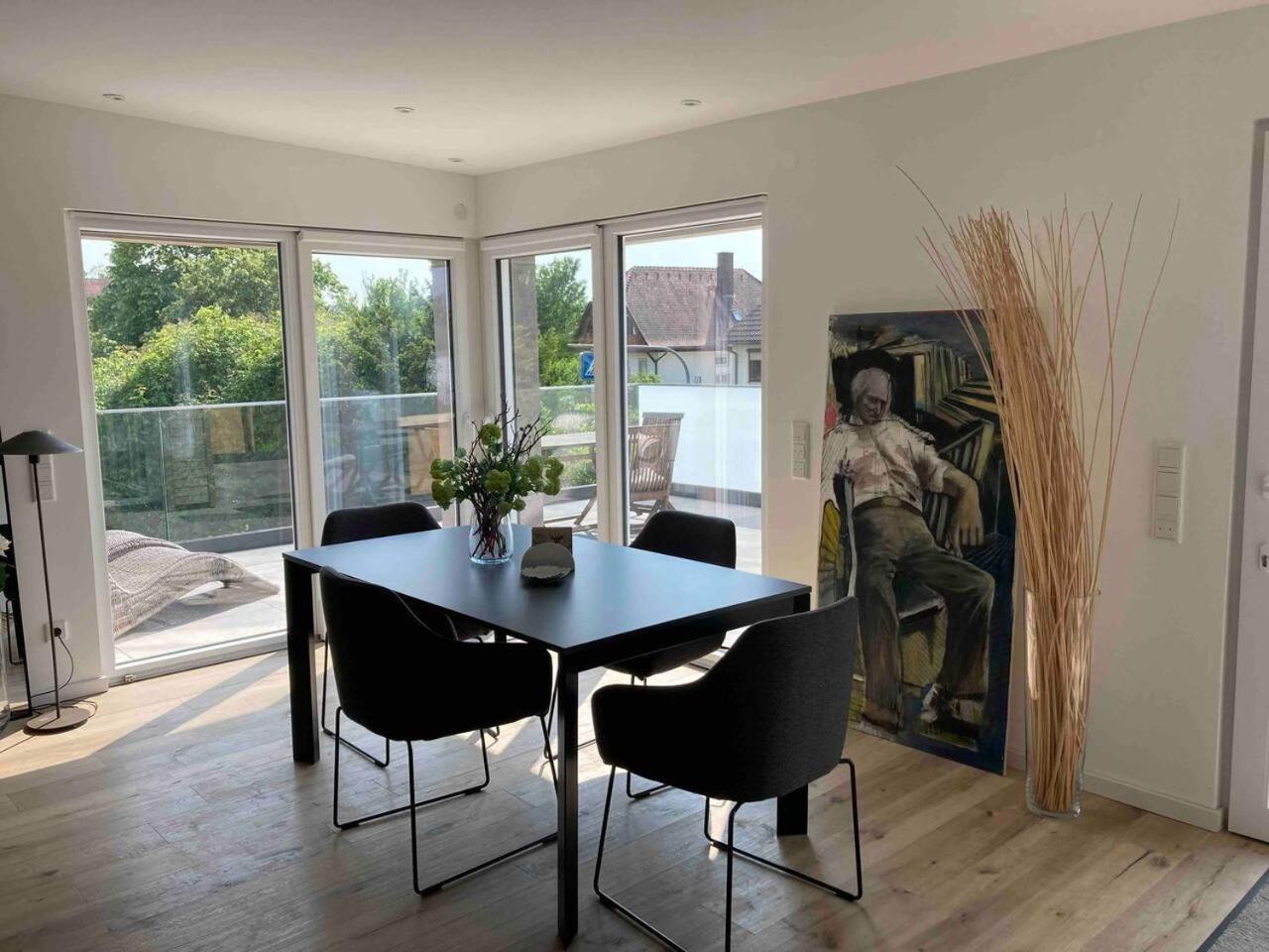 Apartmán Neues Penthouse-Loft Mit Konuskarte Fuer Gratis Oepnv Ehrenkirchen Exteriér fotografie